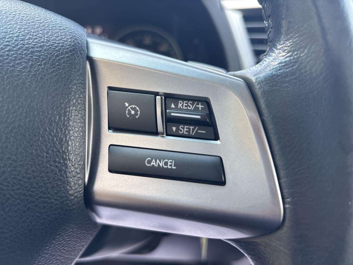 Vehicle image 16 of 21