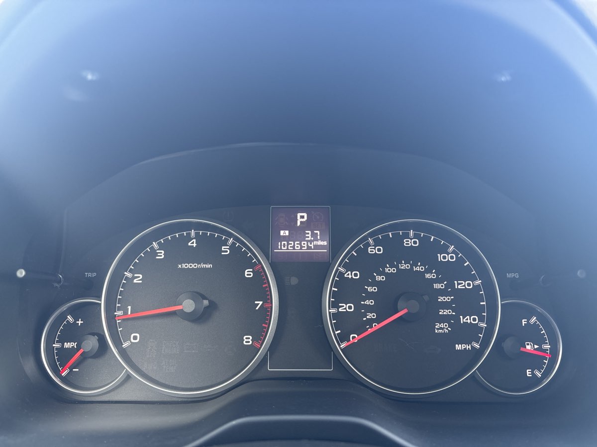 Vehicle image 17 of 21