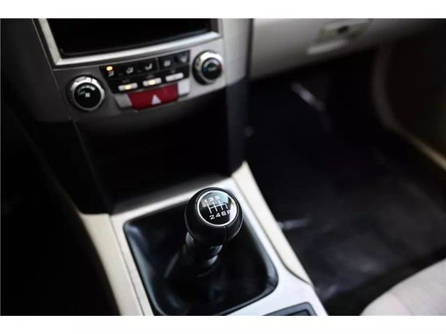 2013 Subaru Outback 2.5i Image 25 of 26