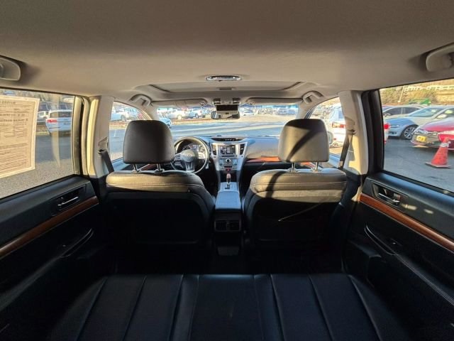 2013 Subaru Outback 3.6R Limited Image 24 of 25