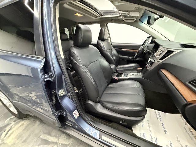 2013 Subaru Outback 3.6R Limited Image 15 of 31