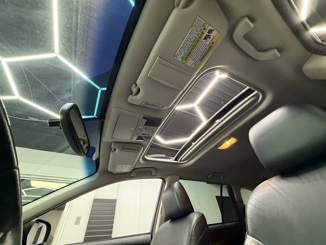 2013 Subaru Outback 3.6R Limited Image 19 of 31