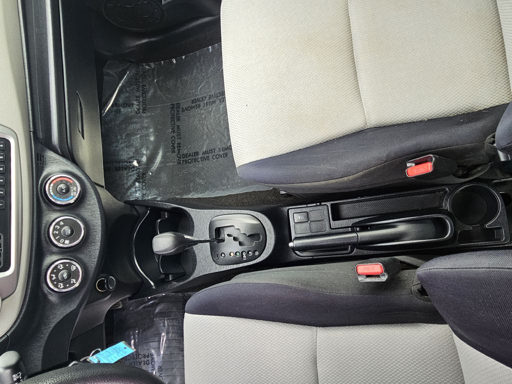 Vehicle image 14 of 22
