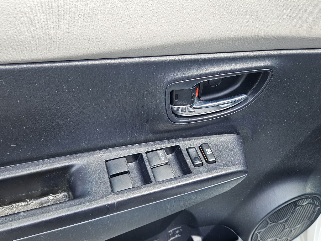 Vehicle image 9 of 22