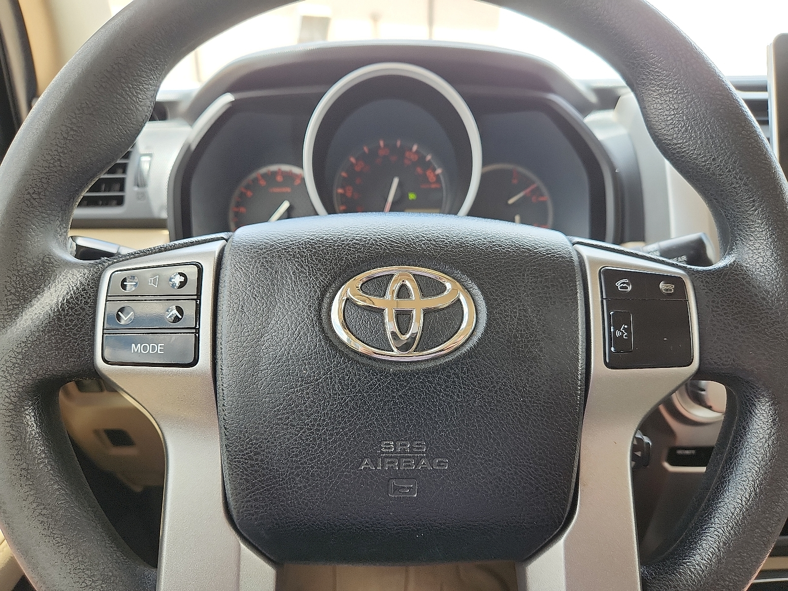 Vehicle image 10 of 20