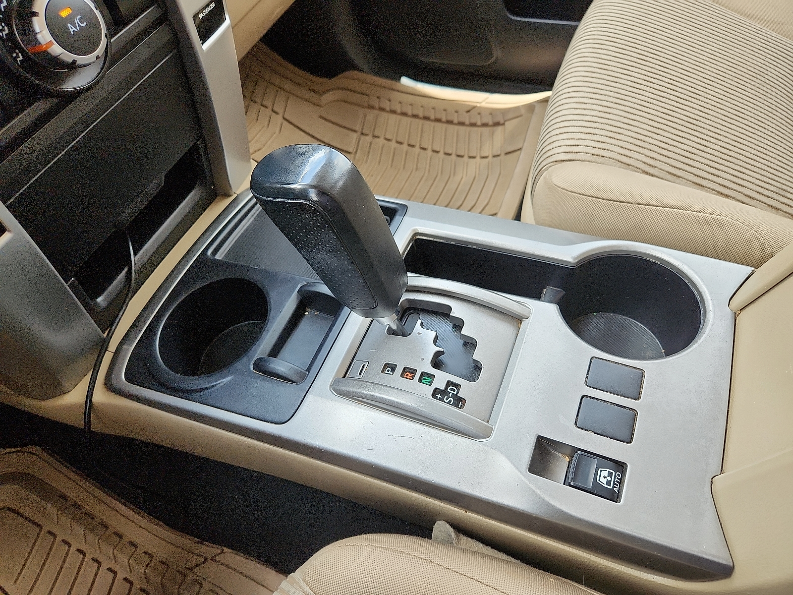 Vehicle image 12 of 20