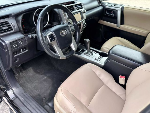Vehicle image 12 of 43