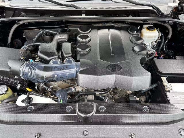 Vehicle image 42 of 43