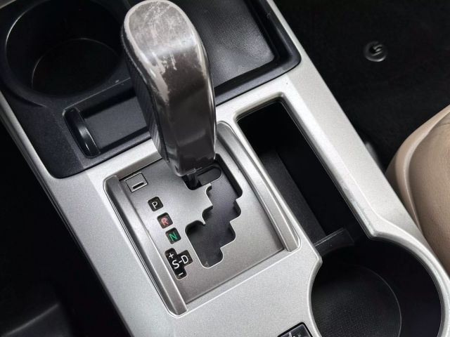 Vehicle image 35 of 43