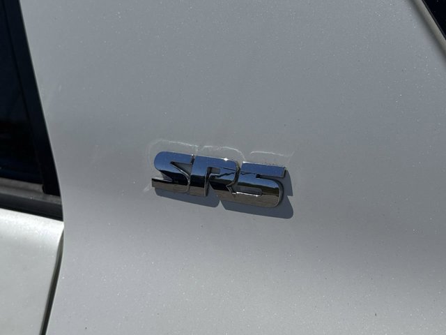Vehicle image 37 of 61