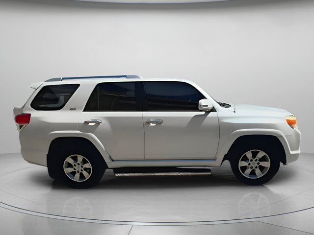 Vehicle image 7 of 61