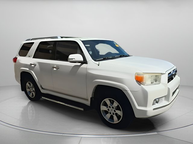 Vehicle image 9 of 61