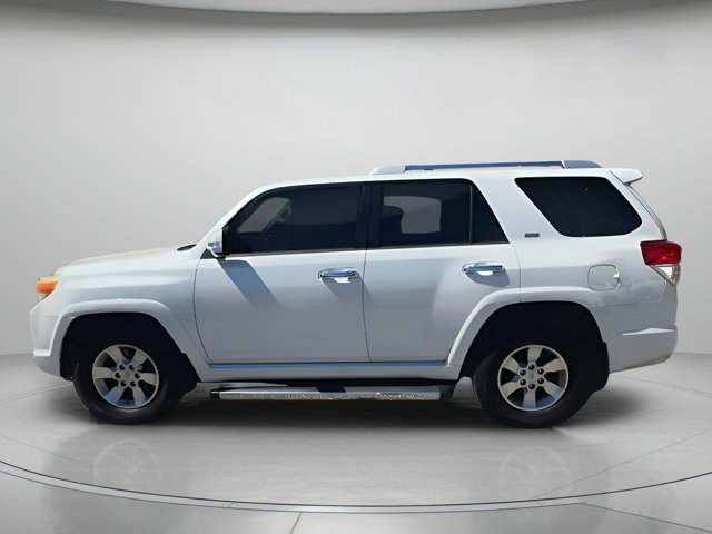 Vehicle image 2 of 61