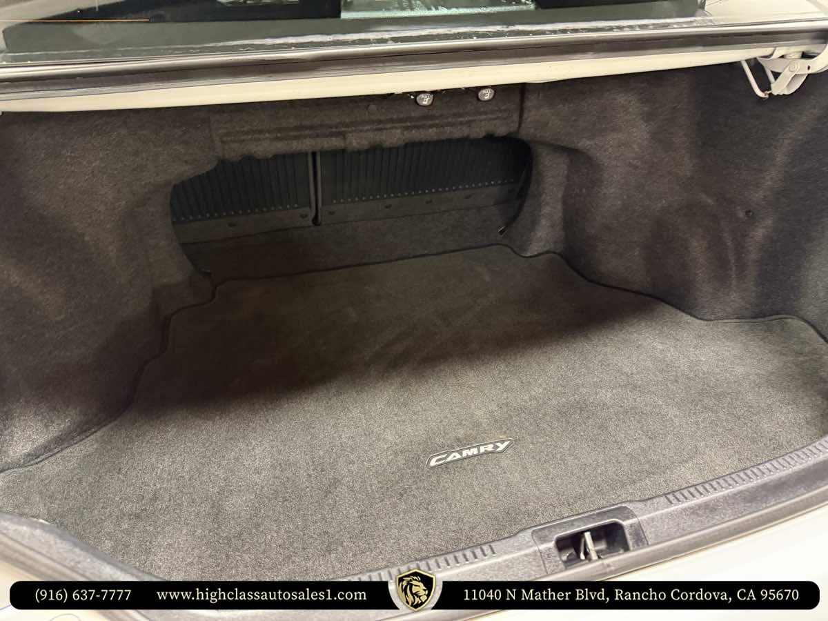 Vehicle image 44 of 54