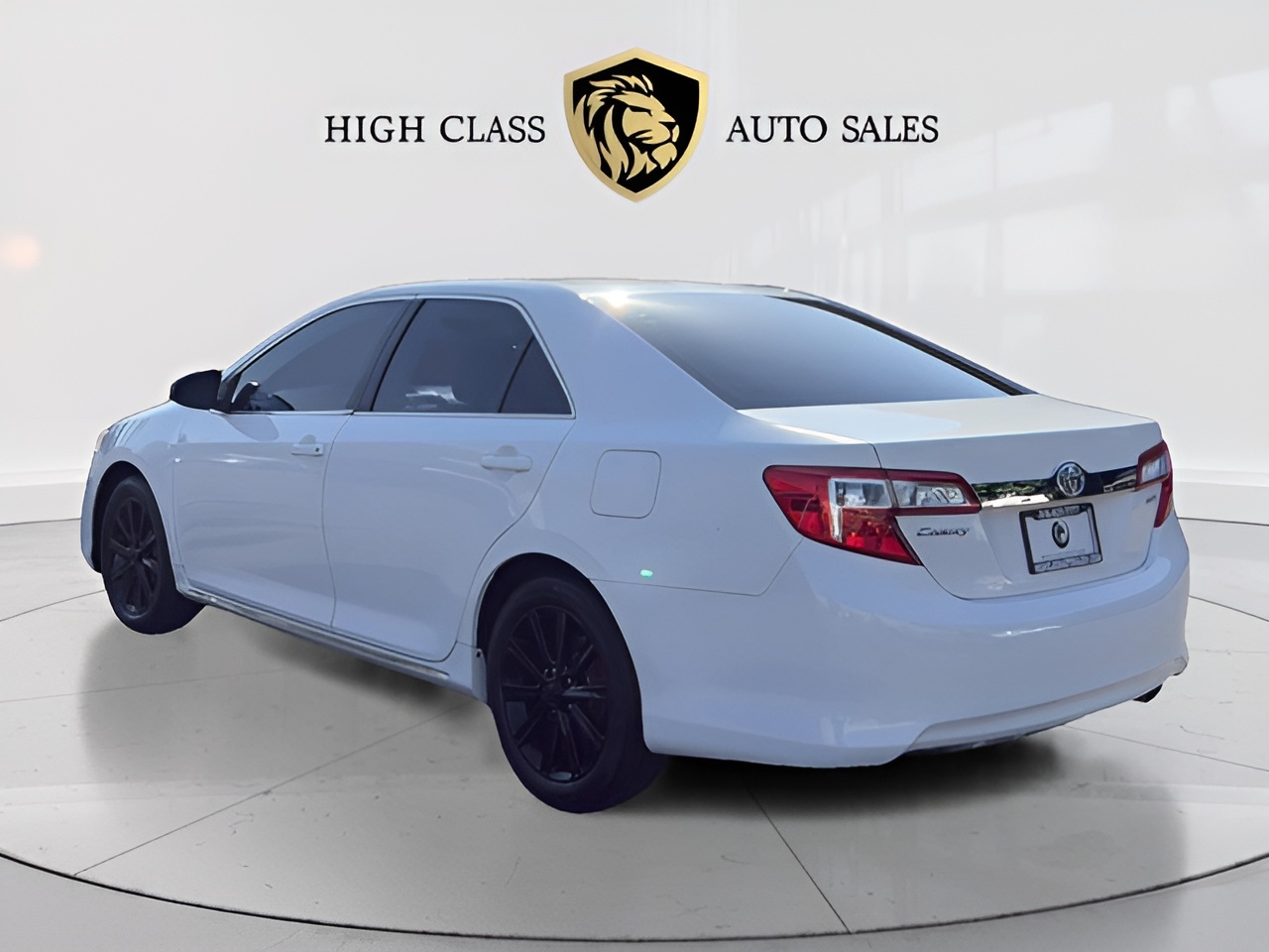 Vehicle image 69 of 71