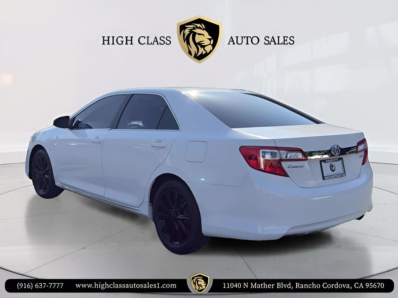 Vehicle image 68 of 71