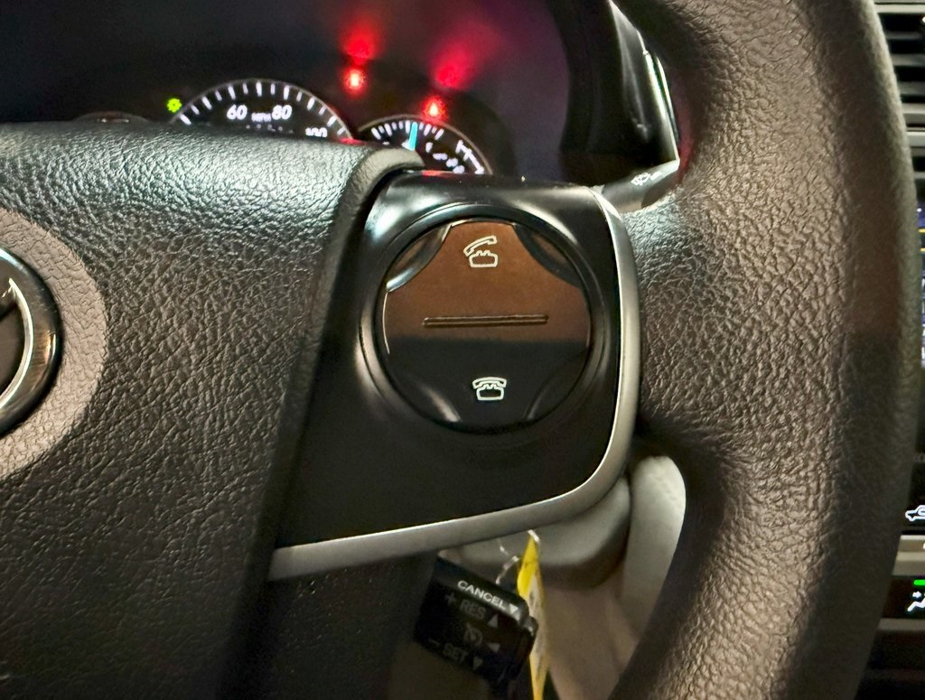 Vehicle image 11 of 40