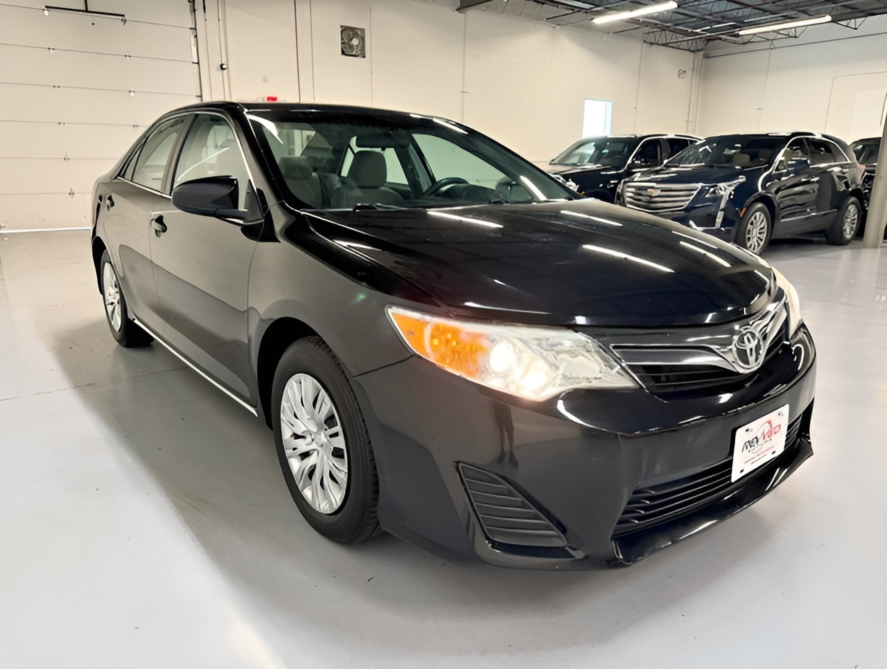 Vehicle image 36 of 40