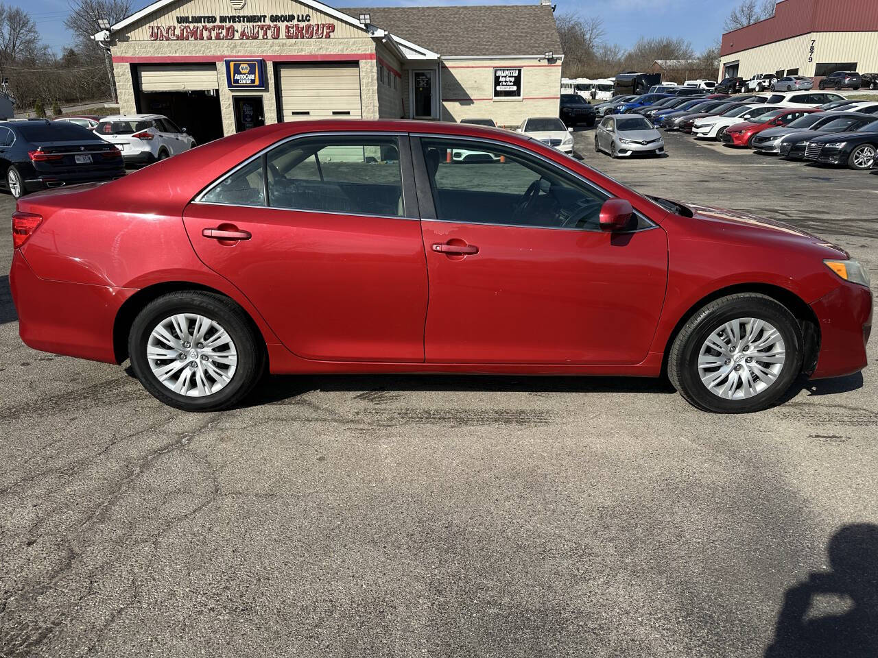 Vehicle image 7 of 24