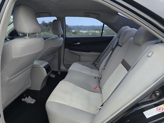 Vehicle image 26 of 36