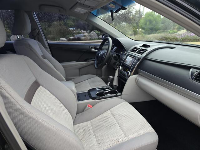Vehicle image 14 of 36