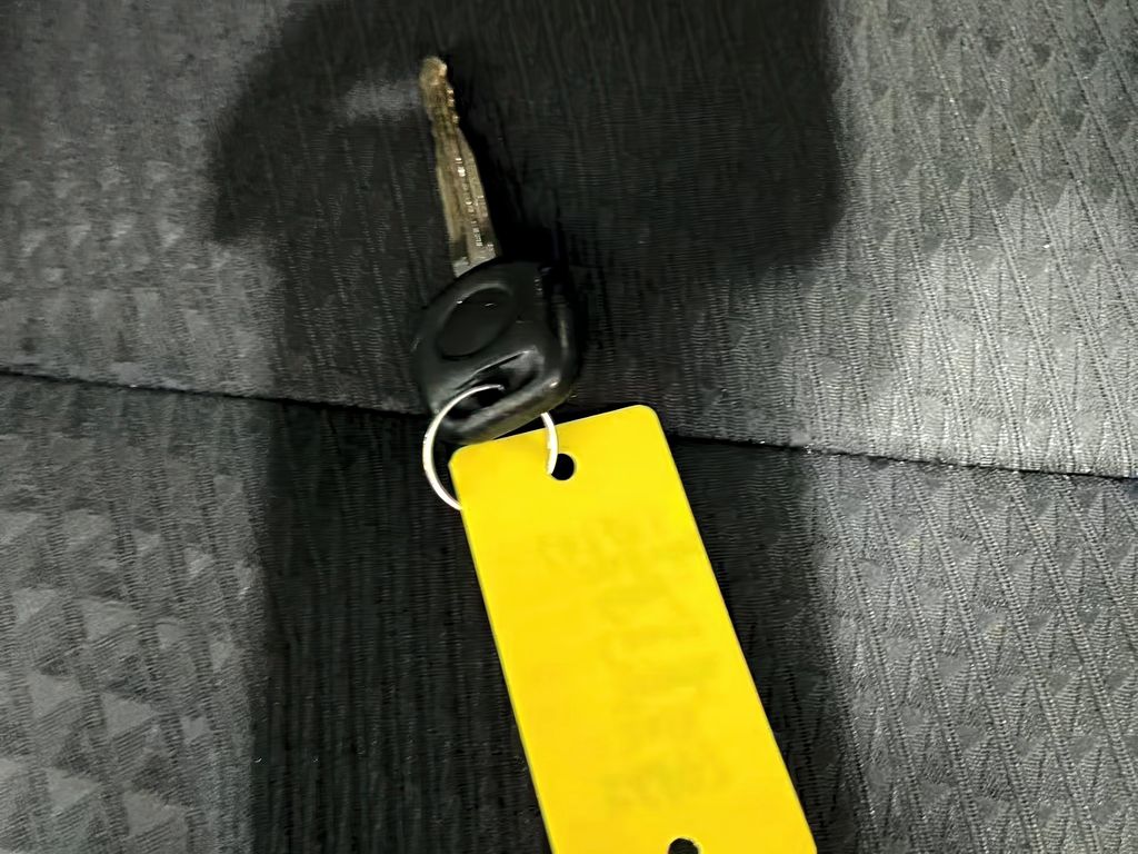 Vehicle image 25 of 26