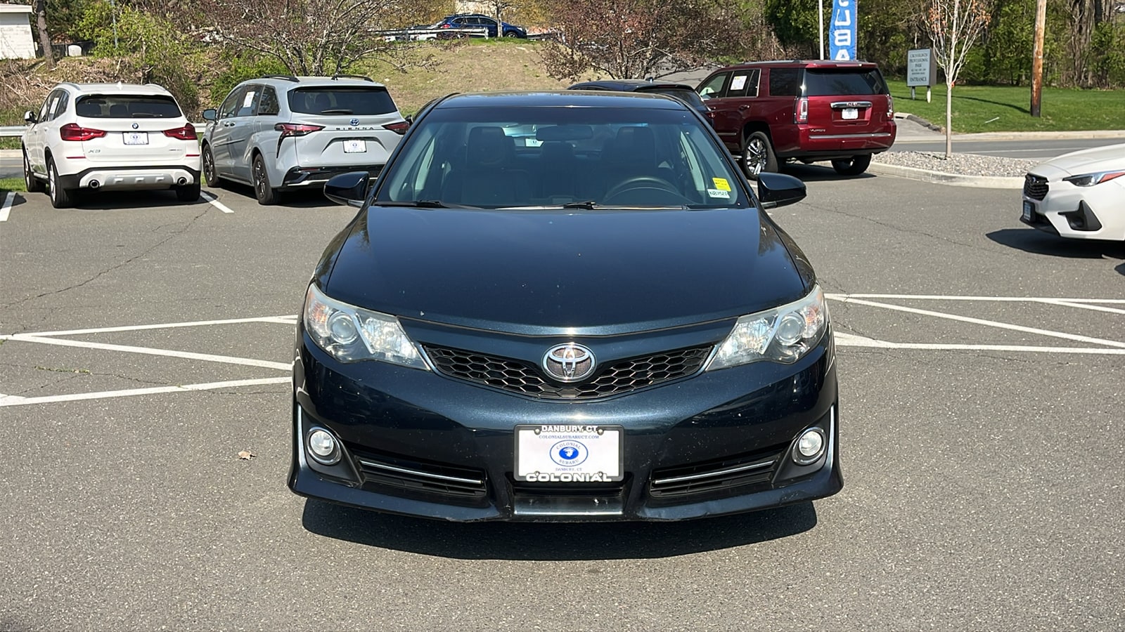Vehicle image 3 of 24
