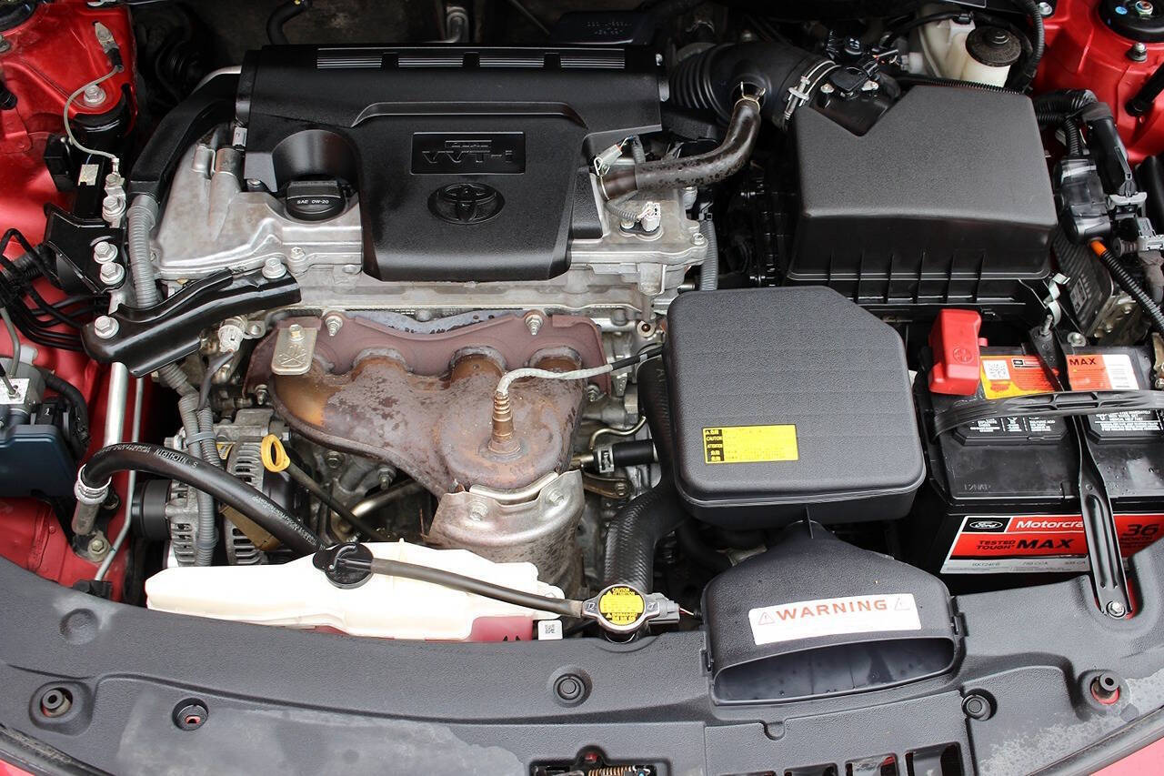 2013 Toyota Camry SE Image 12 of 24