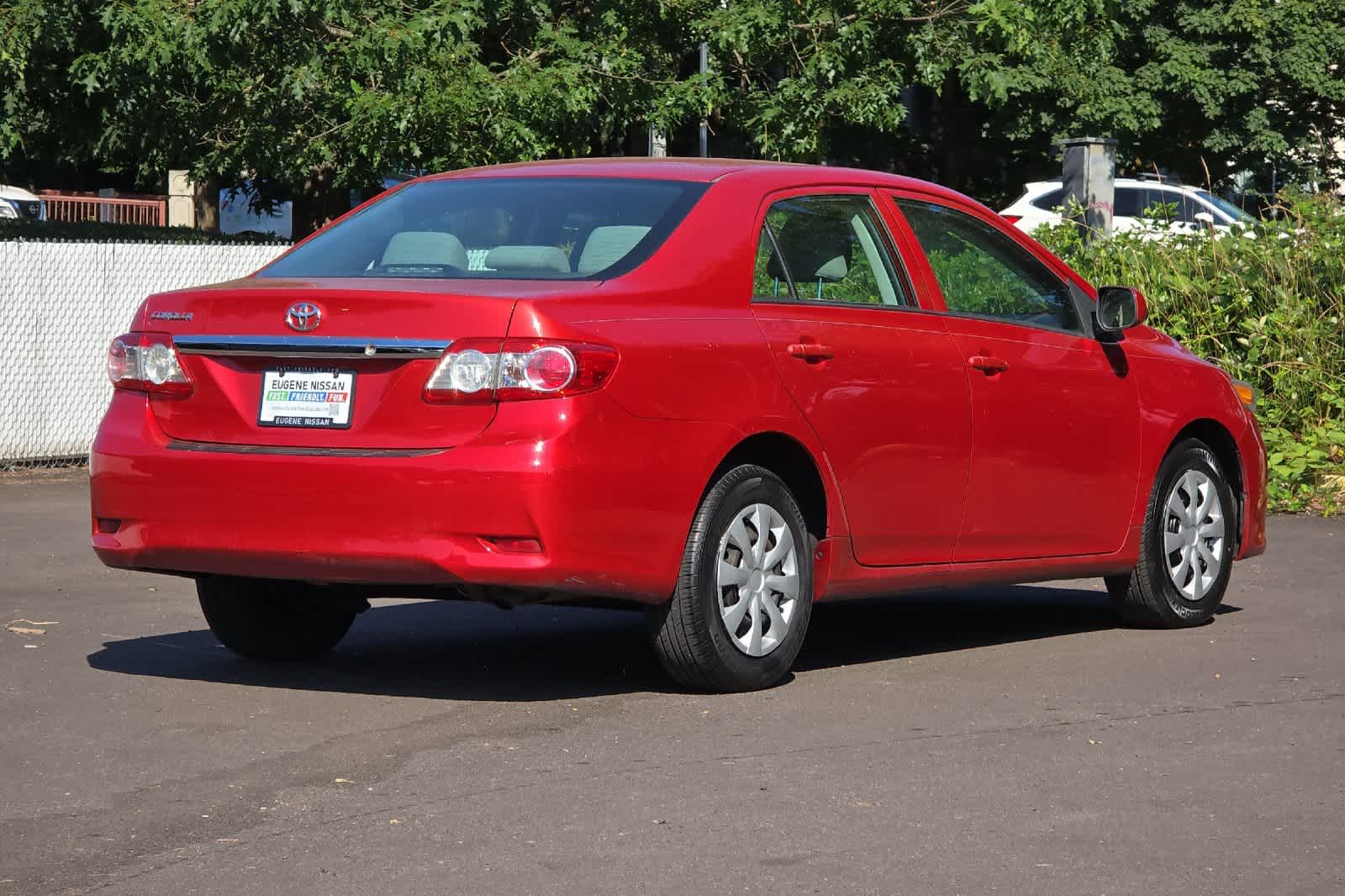 Vehicle image 6 of 27