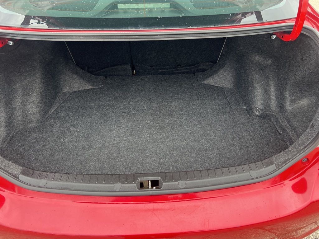 Vehicle image 16 of 54