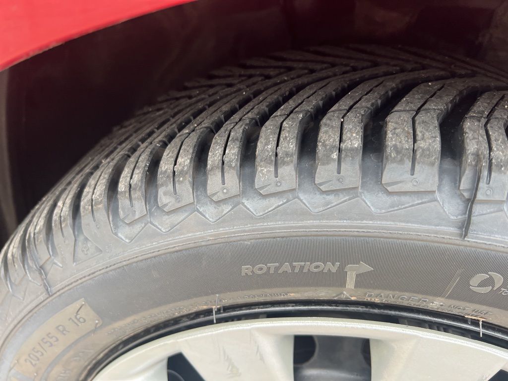 Vehicle image 39 of 54