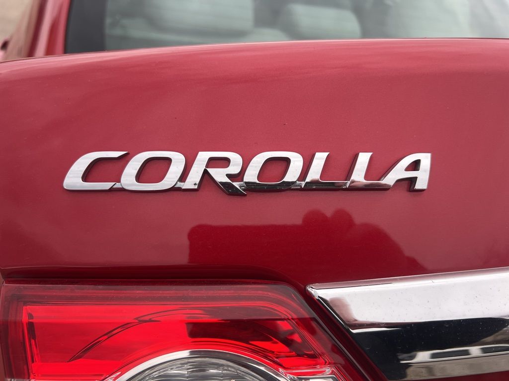 Vehicle image 34 of 54