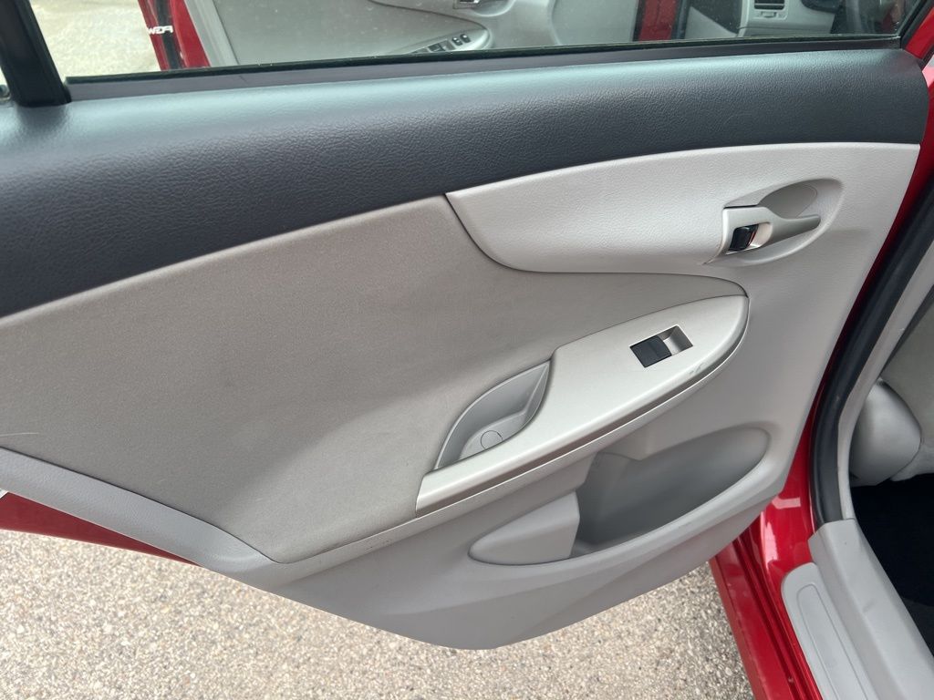 Vehicle image 15 of 54