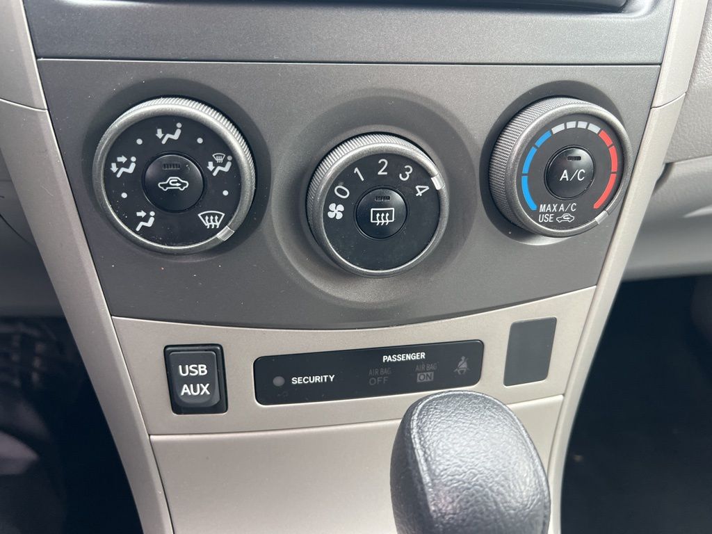 Vehicle image 49 of 54