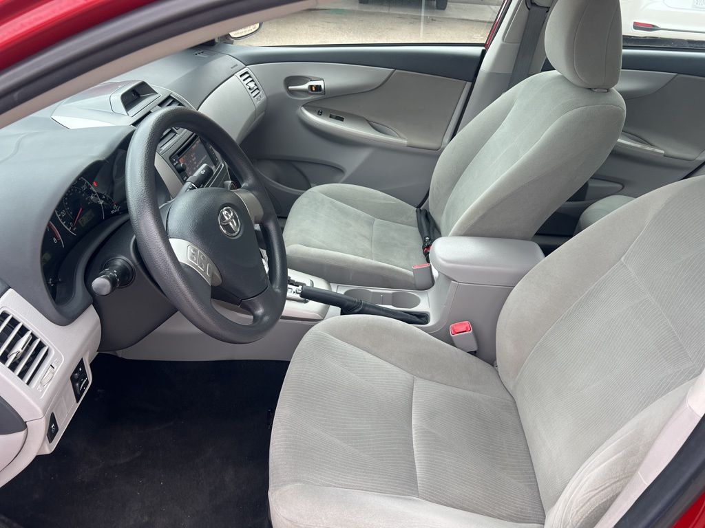 Vehicle image 9 of 54
