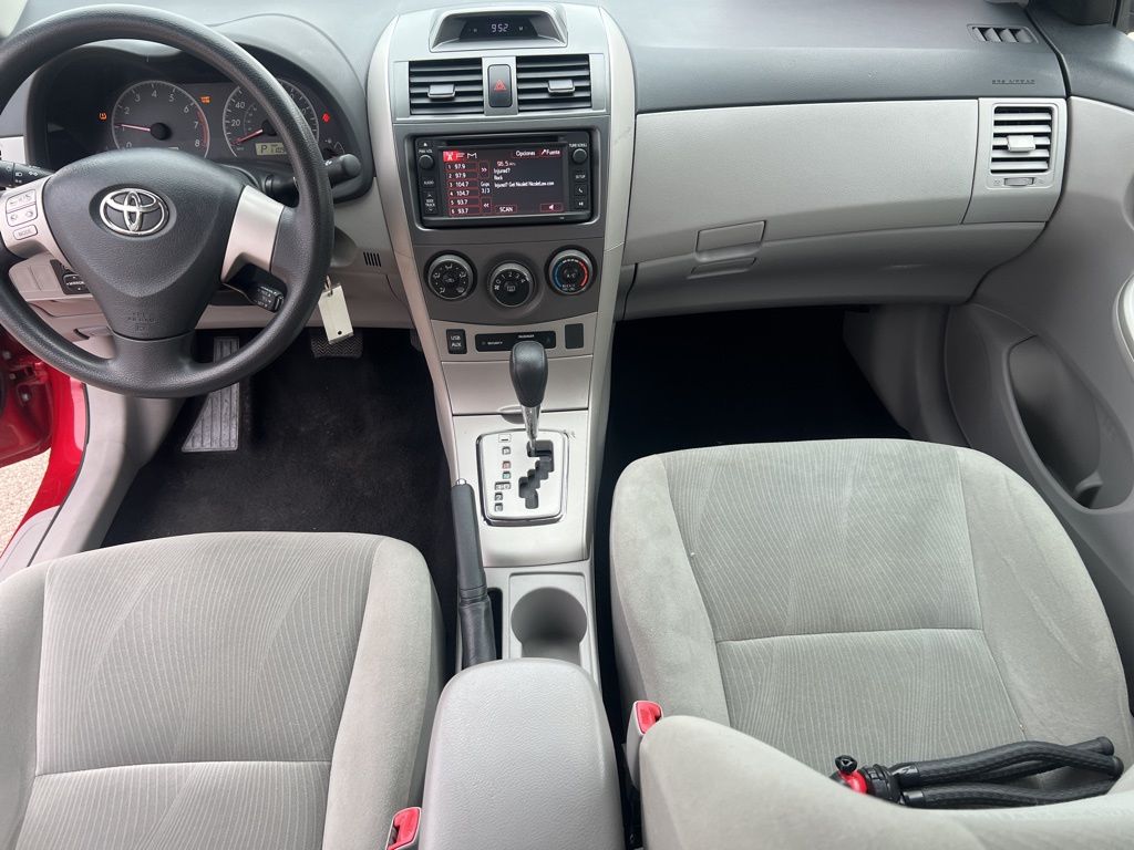 Vehicle image 21 of 54
