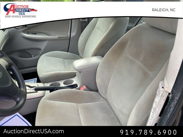 Vehicle image 15 of 32