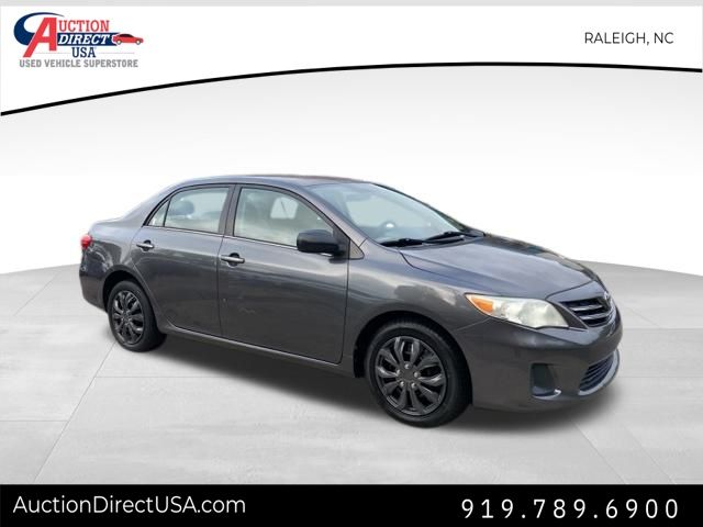 Vehicle image 4 of 32