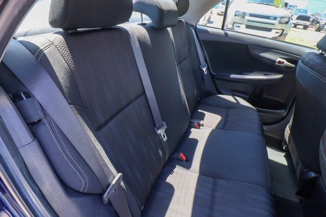 Vehicle image 34 of 67