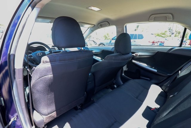 Vehicle image 29 of 67