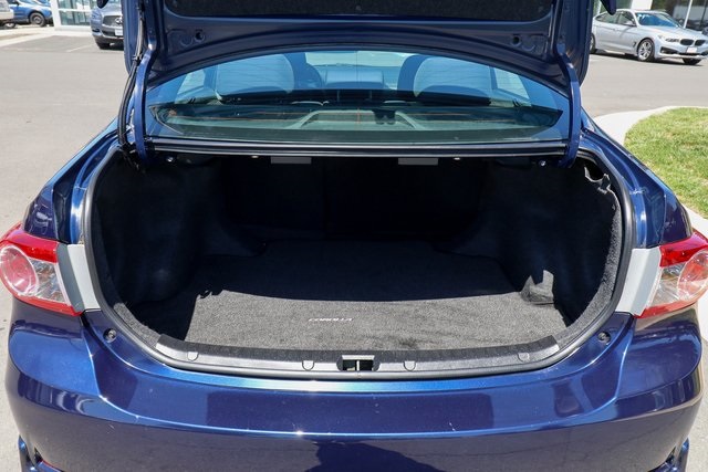 Vehicle image 31 of 67