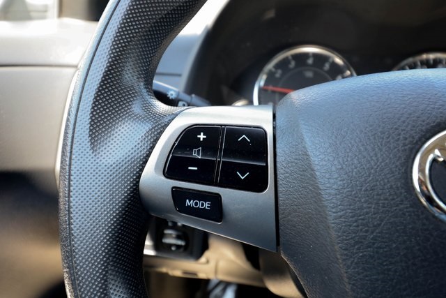 Vehicle image 39 of 67