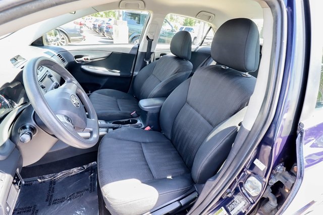 Vehicle image 25 of 67