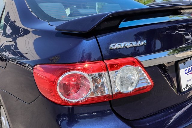 Vehicle image 17 of 67
