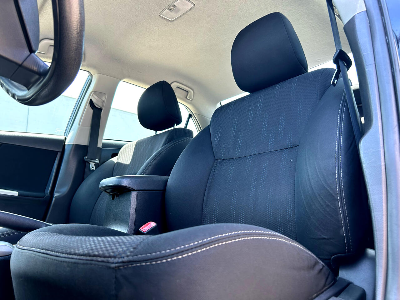 Vehicle image 9 of 15