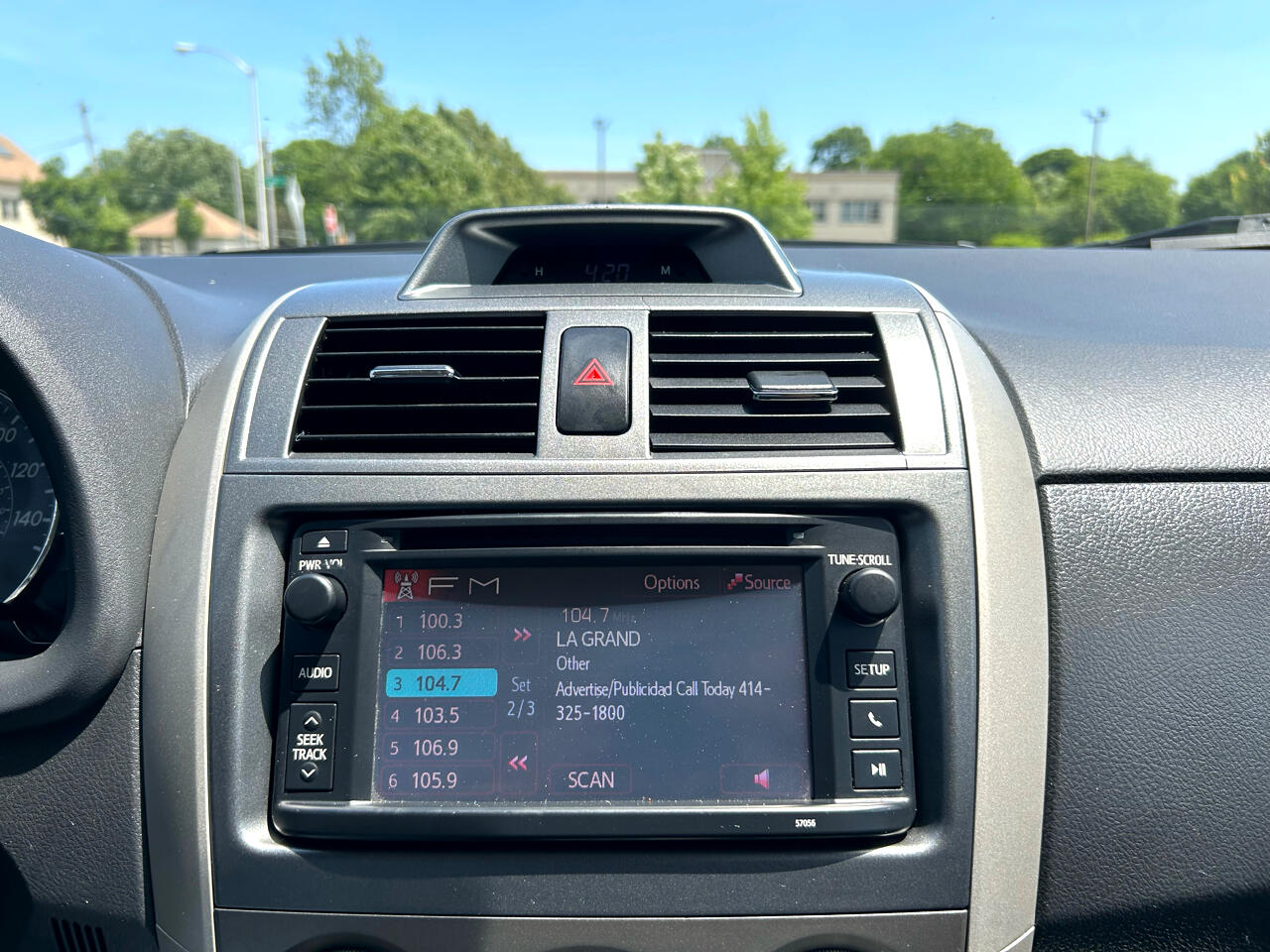 Vehicle image 12 of 15