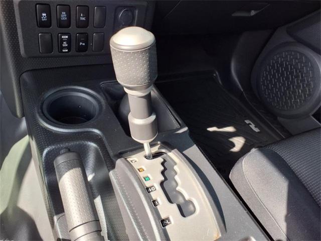 Vehicle image 20 of 23