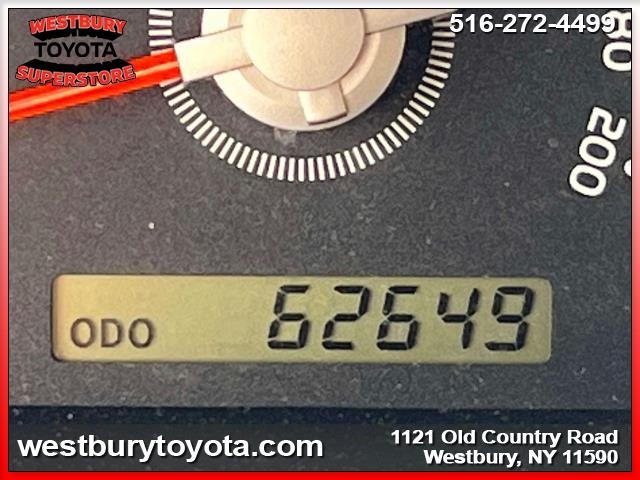 Vehicle image 28 of 34