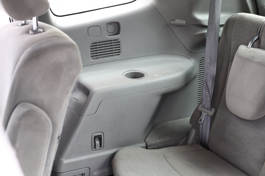 Vehicle image 23 of 59