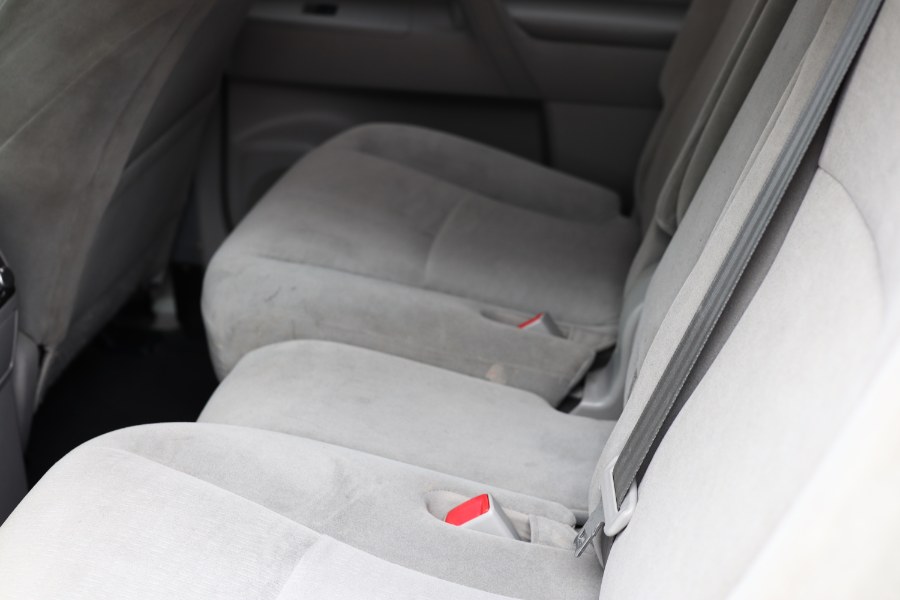 Vehicle image 18 of 59